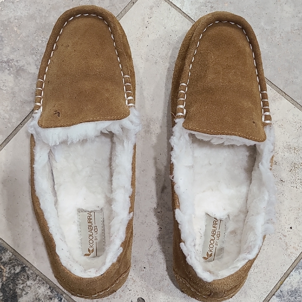 Koolaburra Brown Suede Slippers with White Lining